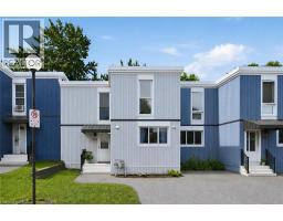 25 BRITTEN Close Unit# B52, Hamilton, Ontario