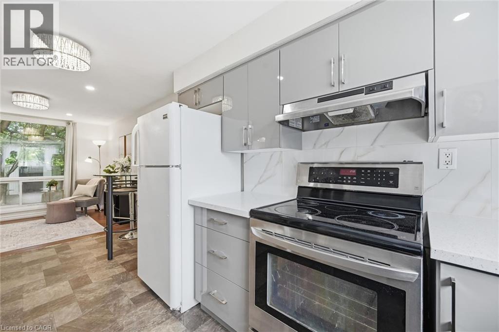 25 Britten Close Unit# B52, Hamilton, Ontario  L9C 4J8 - Photo 17 - 40858286