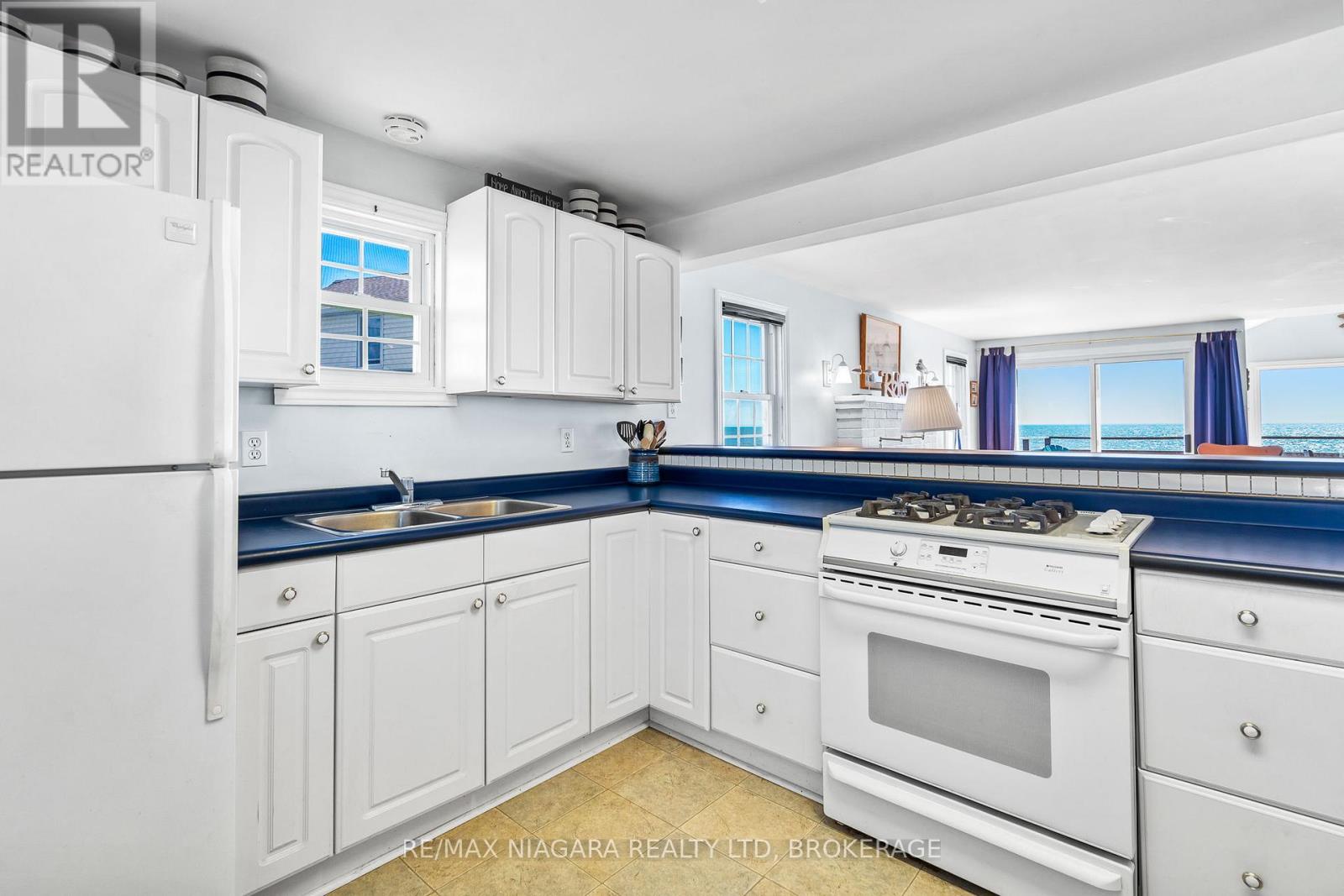 13165 Lakeshore Road, Wainfleet, Ontario  L0S 1V0 - Photo 8 - X13711288