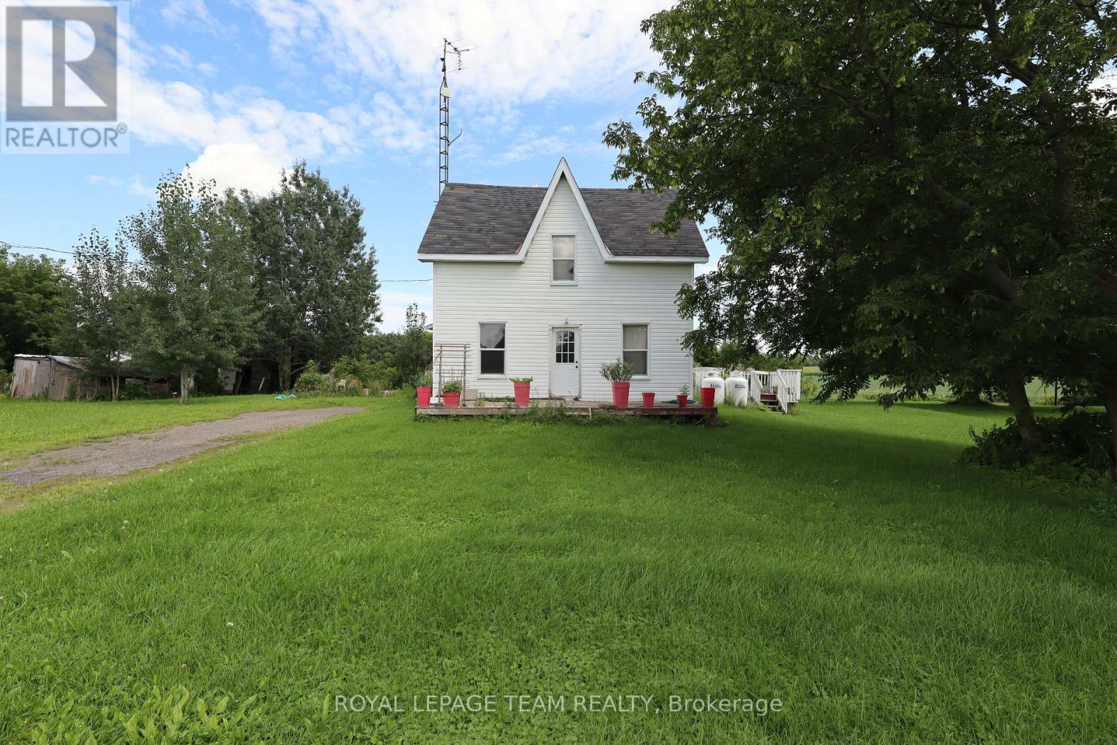 11200 BAILEY ROAD, North Dundas, Ontario