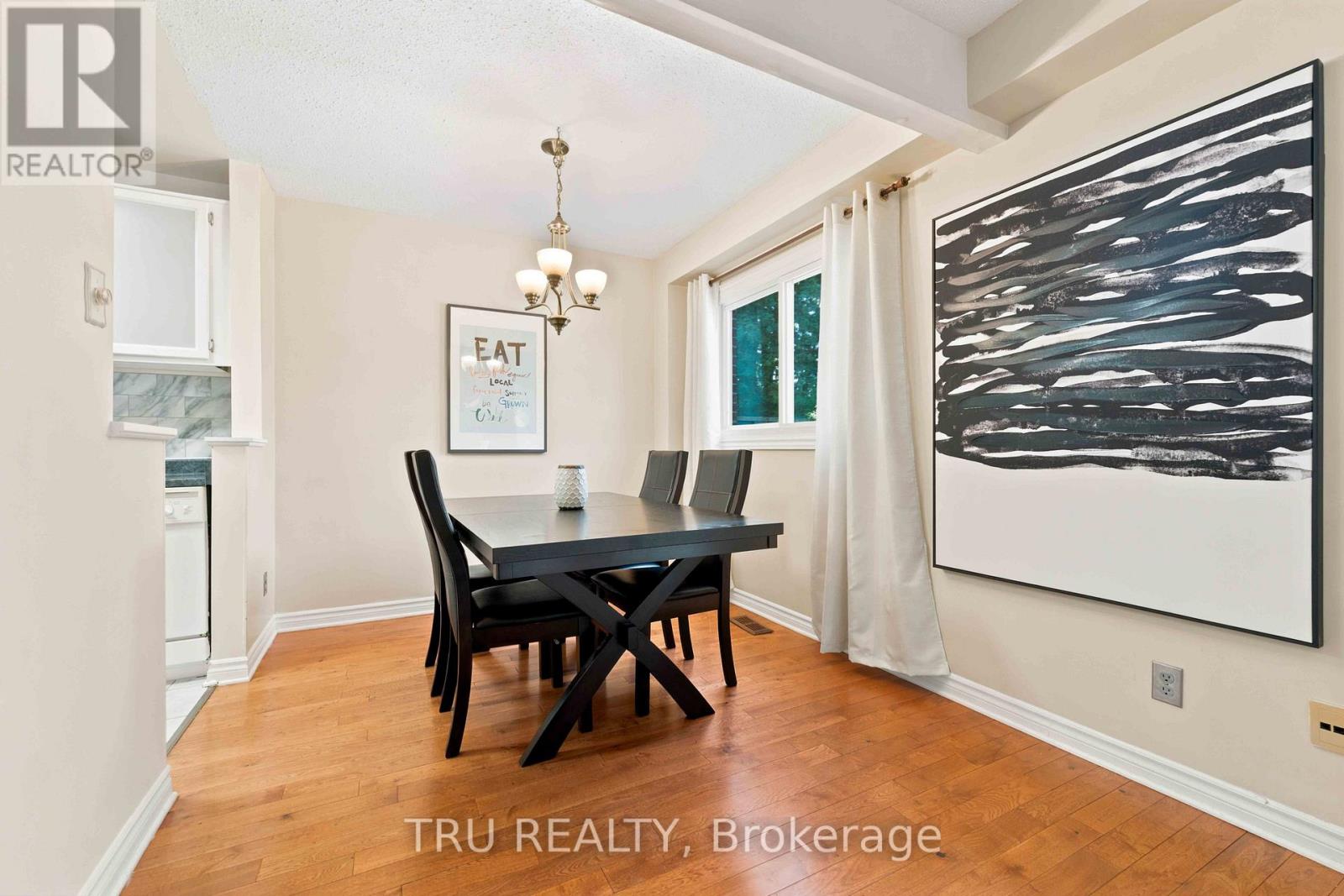 2154 Orient Park Drive, Ottawa, Ontario  K1B 4V9 - Photo 15 - X13711440