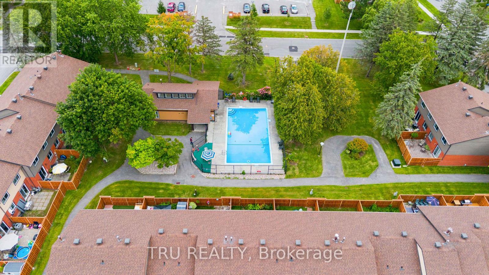 2154 Orient Park Drive, Ottawa, Ontario  K1B 4V9 - Photo 44 - X13711440