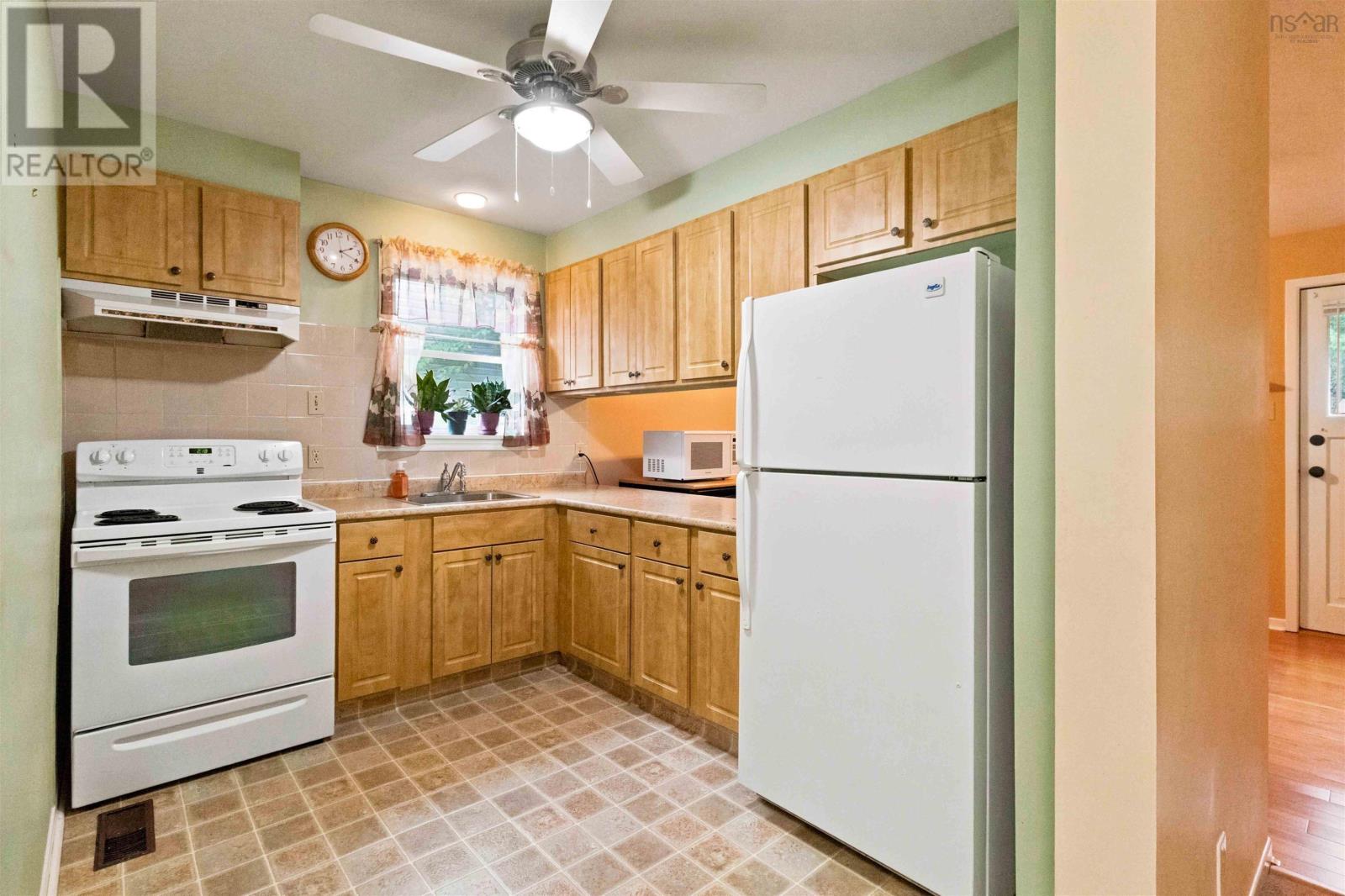 2552 Brunswick Street, Halifax, Nova Scotia  B3K 2Z6 - Photo 8 - 202621489