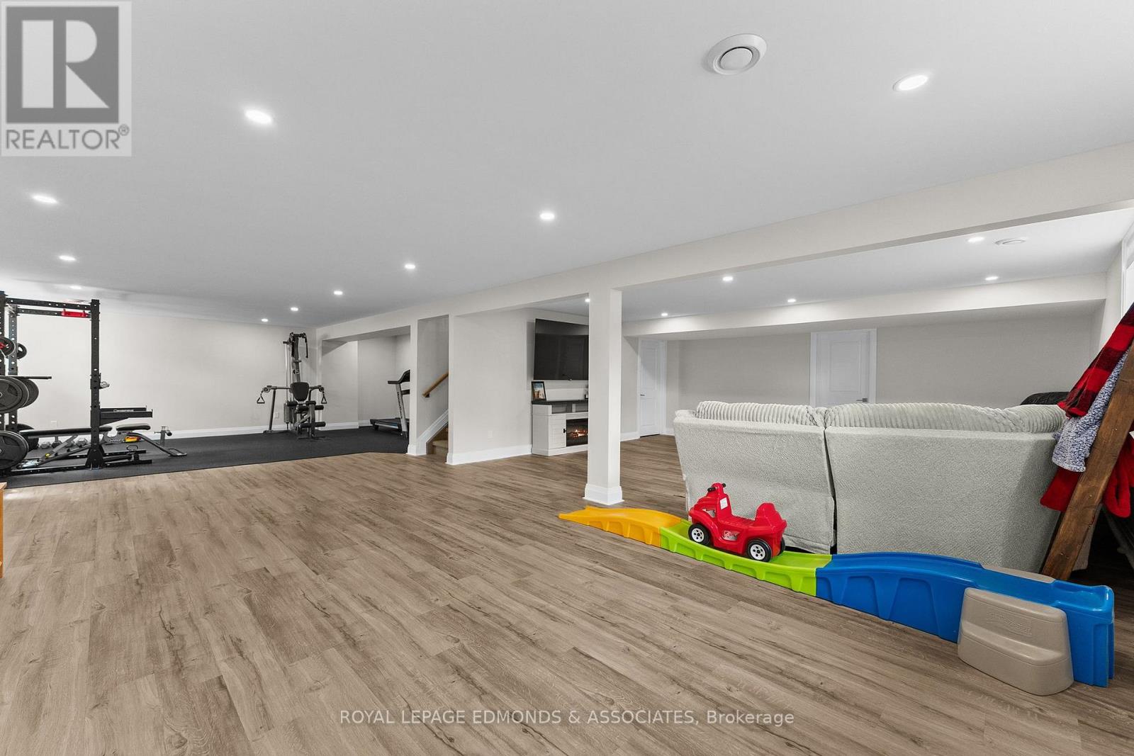 39 Morrison Drive, Whitewater Region, Ontario  K0J 1K0 - Photo 30 - X13711304