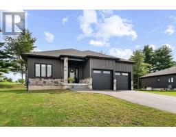 39 MORRISON DRIVE, Whitewater Region, Ontario