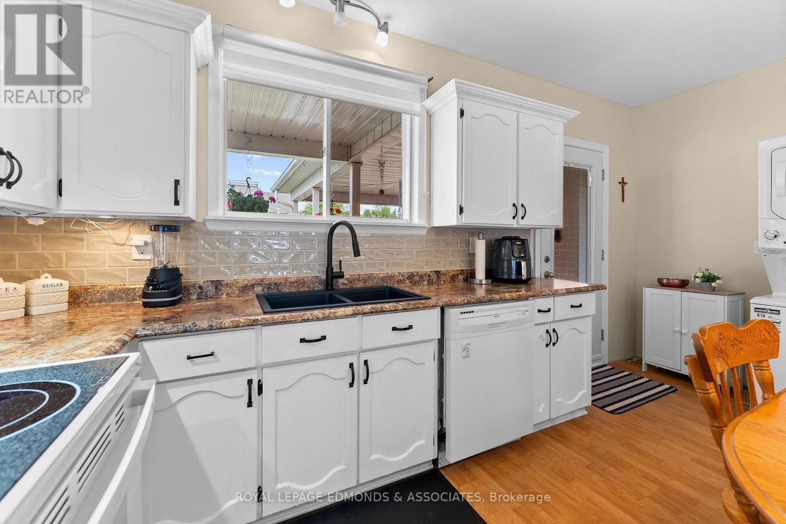 320 Alfred Street, Pembroke, Ontario  K8A 3A6 - Photo 18 - X13711370