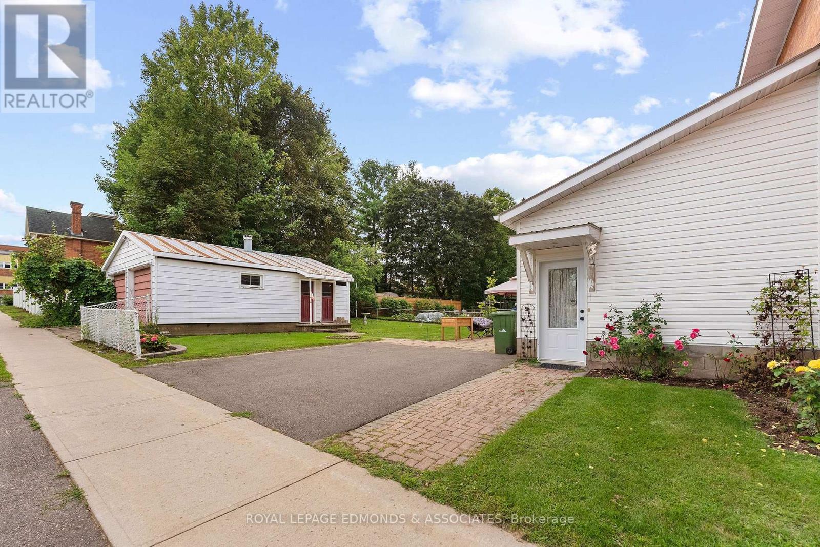 320 Alfred Street, Pembroke, Ontario  K8A 3A6 - Photo 33 - X13711370