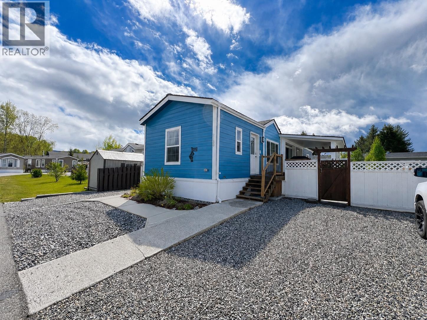 2130 Golden Pond Road, Quesnel, British Columbia  V2J 7A2 - Photo 1 - R3158695