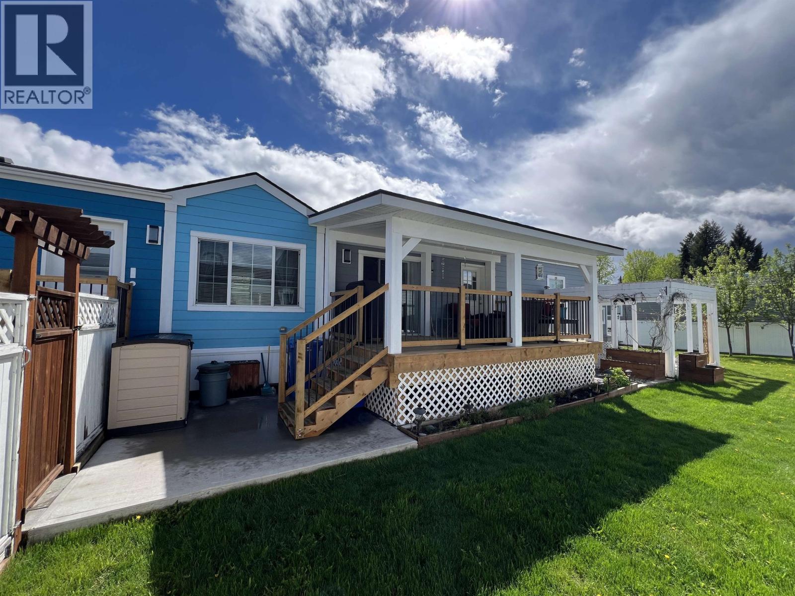 2130 Golden Pond Road, Quesnel, British Columbia  V2J 7A2 - Photo 3 - R3158695