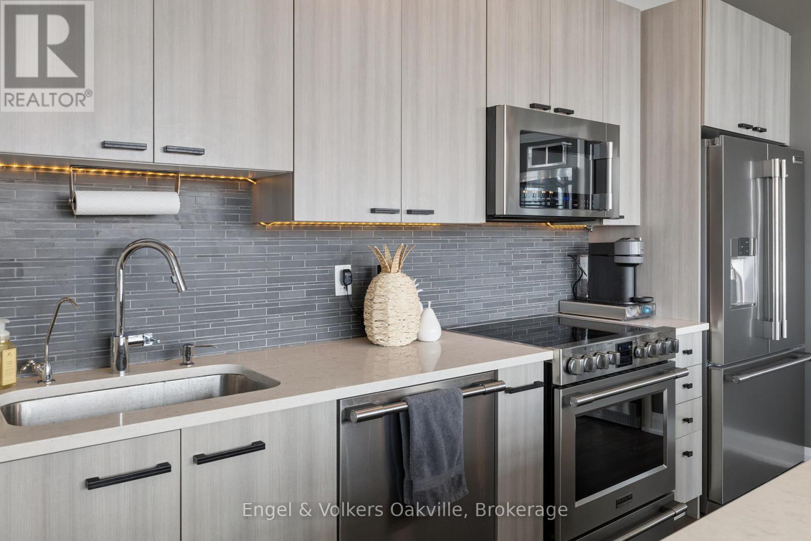 1204 - 55 Yorkland Boulevard, Brampton, Ontario  L6P 4K9 - Photo 25 - W13711406