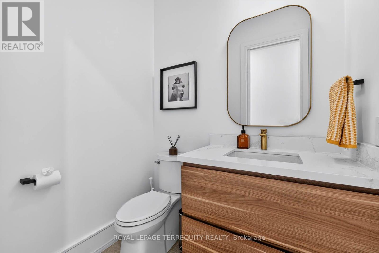 35 Tottenham Road, Toronto, Ontario  M3C 2J5 - Photo 21 - C13711310