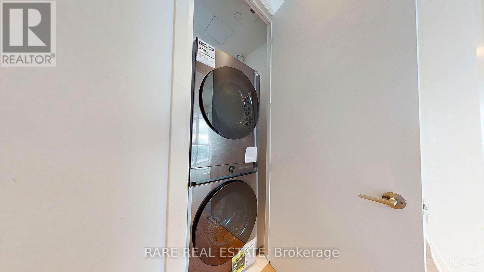 6111 - 7 Grenville Street, Toronto, Ontario  M4Y 0E9 - Photo 14 - C13711312