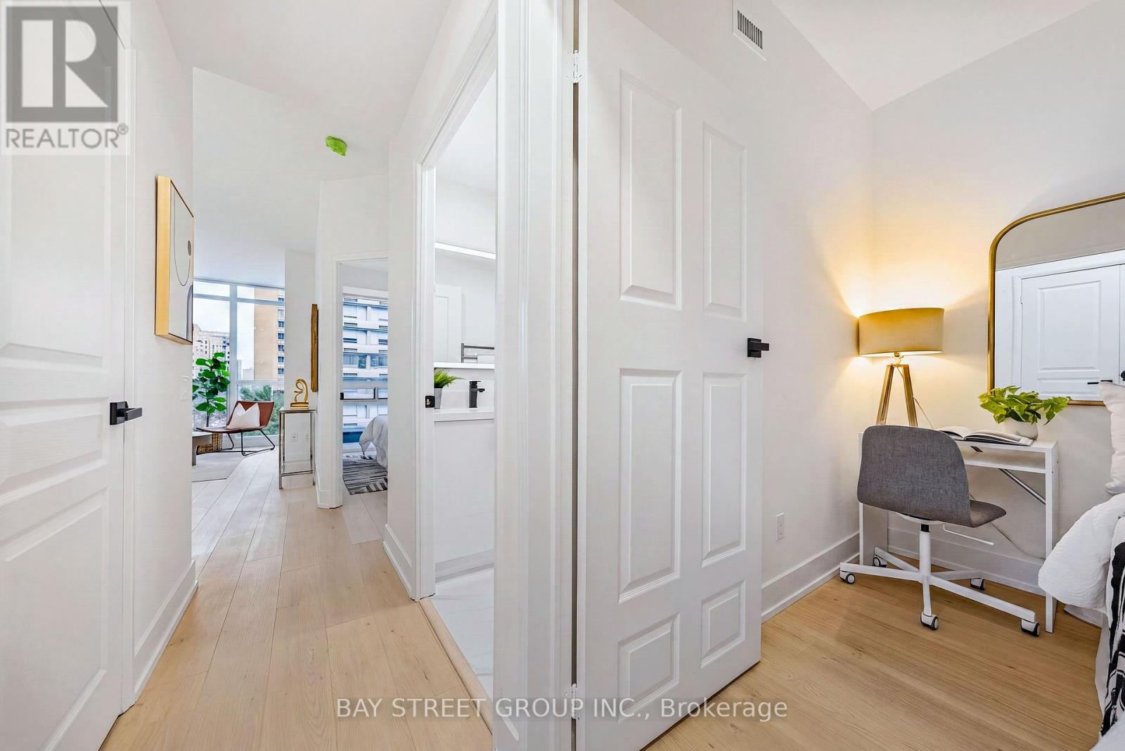 805 - 1121 Bay Street, Toronto, Ontario  M5S 3L9 - Photo 8 - C13711314