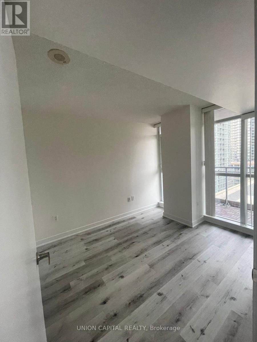 1510 - 151 Dan Leckie Way, Toronto, Ontario  M5V 4B2 - Photo 6 - C13711360