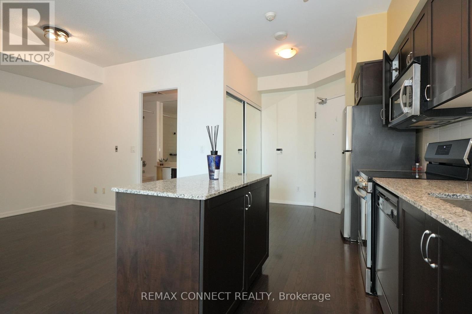2812 - 215 Fort York Boulevard, Toronto, Ontario  M5V 4A2 - Photo 13 - C13711422