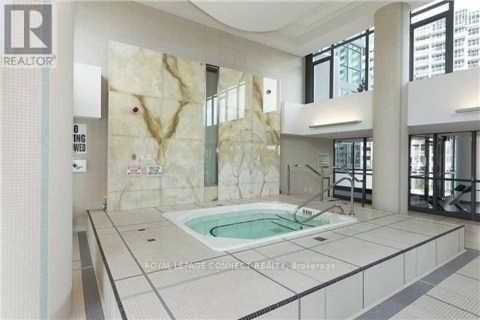 2812 - 215 Fort York Boulevard, Toronto, Ontario  M5V 4A2 - Photo 23 - C13711422