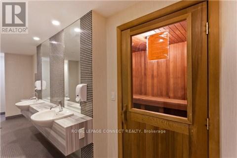 2812 - 215 Fort York Boulevard, Toronto, Ontario  M5V 4A2 - Photo 29 - C13711422