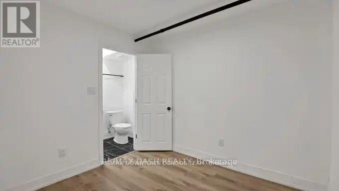 31 - 917 St Clair Avenue W, Toronto, Ontario  M6C 1C7 - Photo 31 - C13711434
