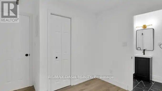 31 - 917 St Clair Avenue W, Toronto, Ontario  M6C 1C7 - Photo 37 - C13711434