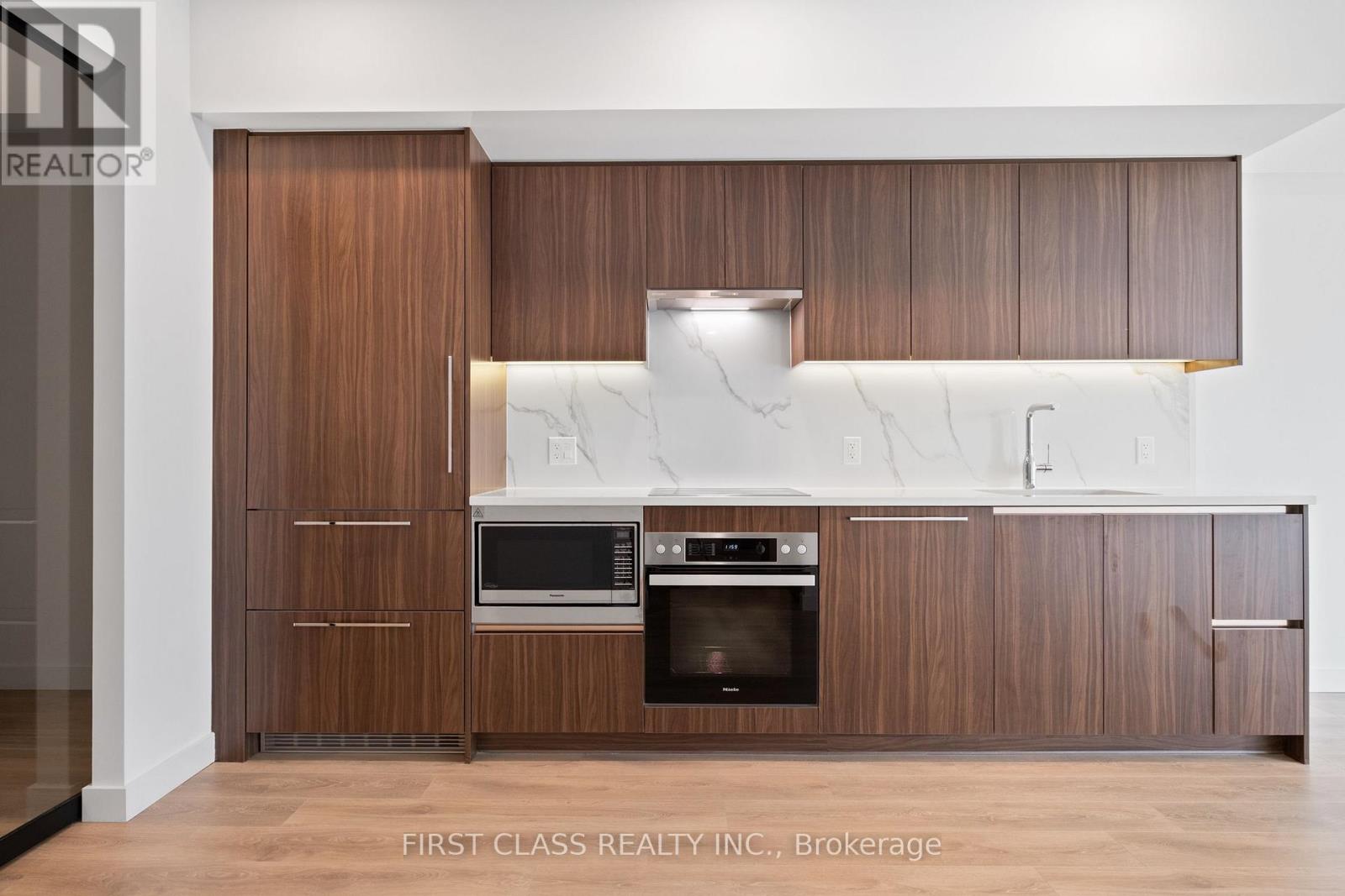 728w - 3 Concord Cityplace Way, Toronto, Ontario  M5V 0X4 - Photo 13 - C13711456