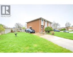 9447 ALTEN DRIVE, Windsor, Ontario