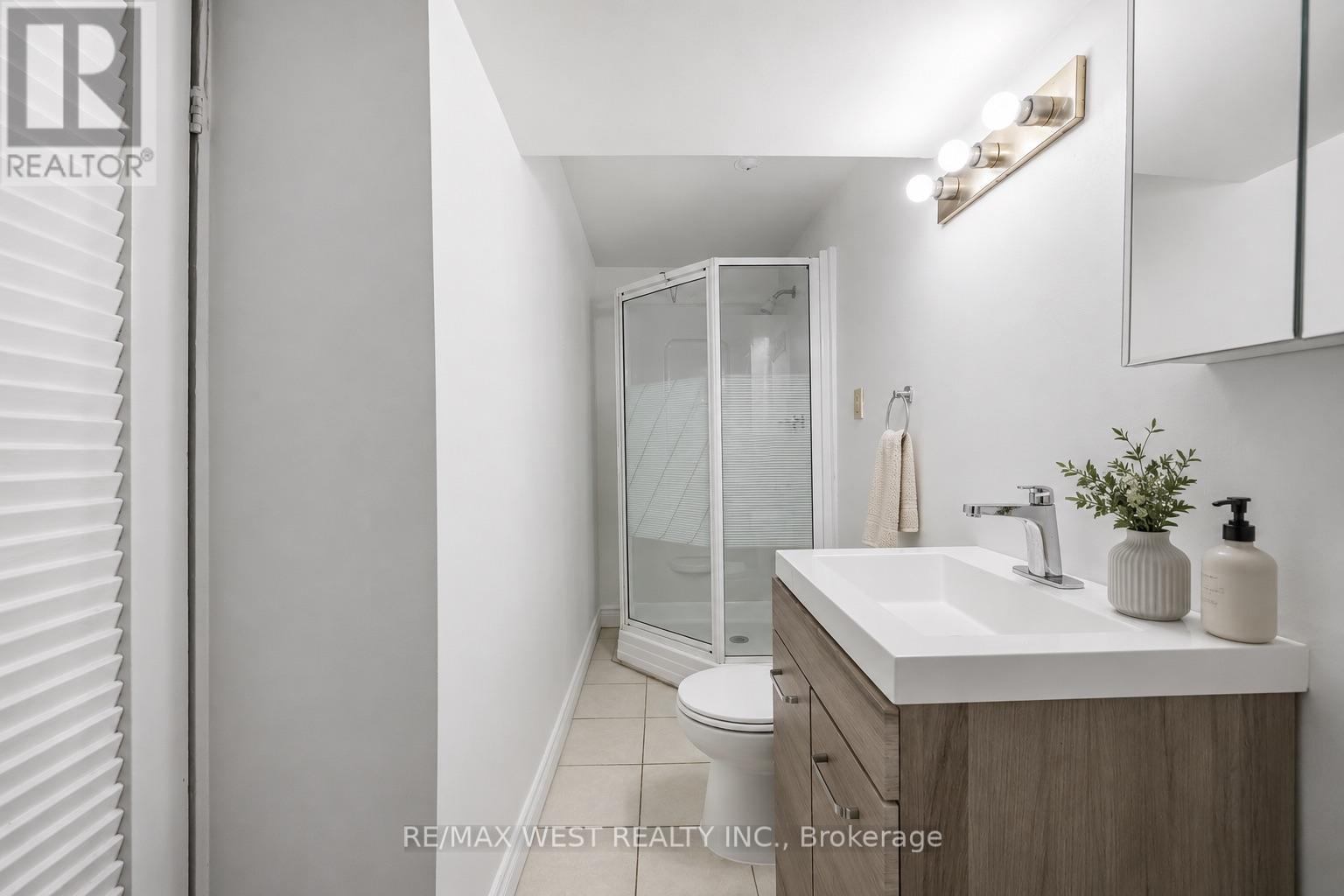 62 Littleleaf Drive, Toronto, Ontario  M1B 1Z2 - Photo 23 - E13711350