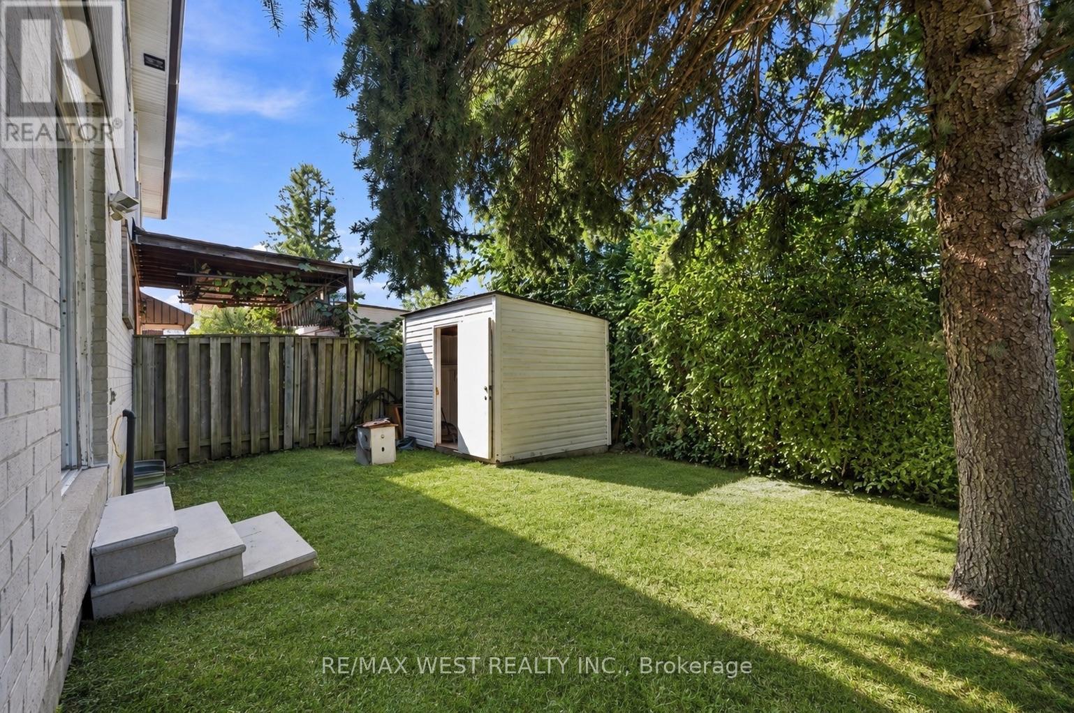 62 Littleleaf Drive, Toronto, Ontario  M1B 1Z2 - Photo 26 - E13711350