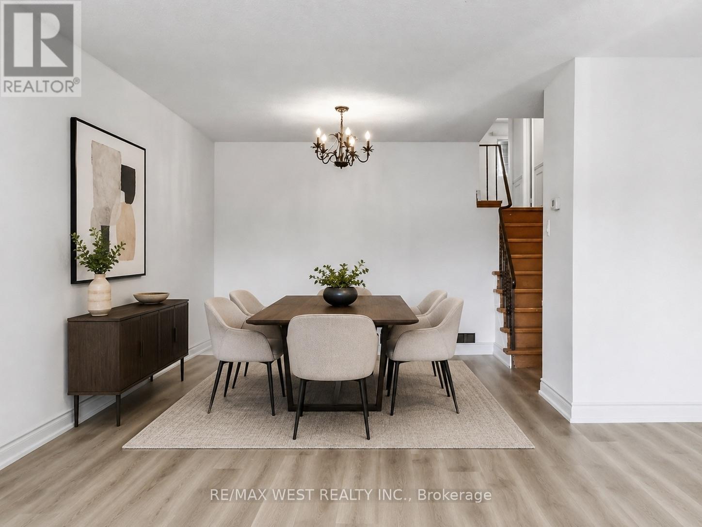 62 Littleleaf Drive, Toronto, Ontario  M1B 1Z2 - Photo 4 - E13711350