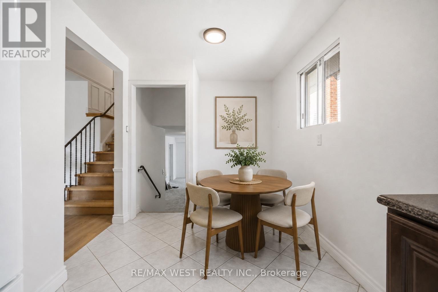 62 Littleleaf Drive, Toronto, Ontario  M1B 1Z2 - Photo 6 - E13711350