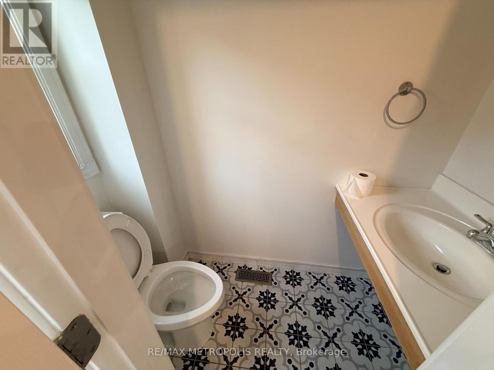 26 - 50 Silverbell Grove, Toronto, Ontario  M1B 2L7 - Photo 4 - E13711420
