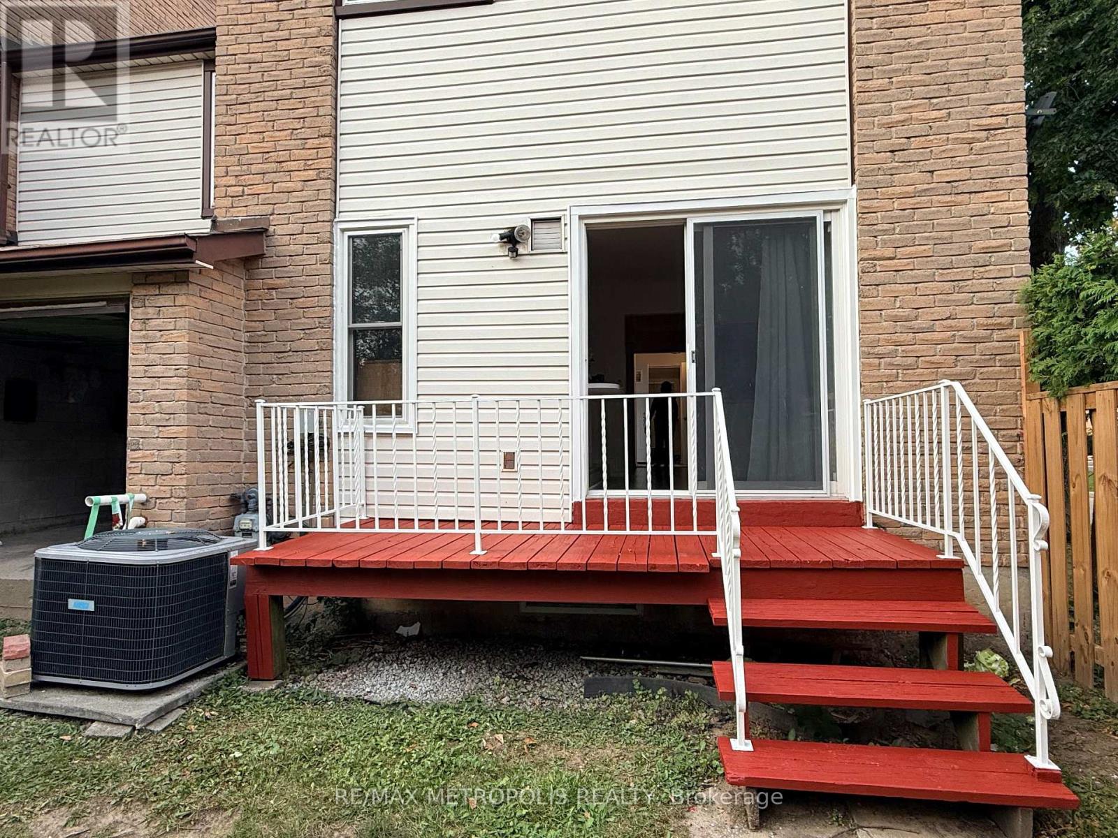 26 - 50 Silverbell Grove, Toronto, Ontario  M1B 2L7 - Photo 6 - E13711420