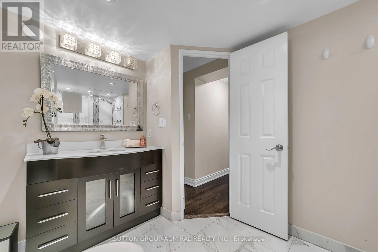 314 - 30 Harding Boulevard W, Richmond Hill, Ontario  L4C 9M3 - Photo 45 - N13711296
