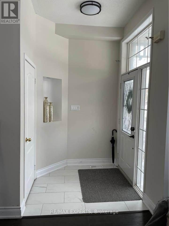 59 Cornell Park Avenue, Markham, Ontario L6B 1B5 - Photo 2 - N13711464