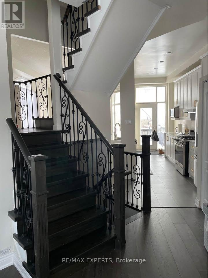 59 Cornell Park Avenue, Markham, Ontario L6B 1B5 - Photo 3 - N13711464