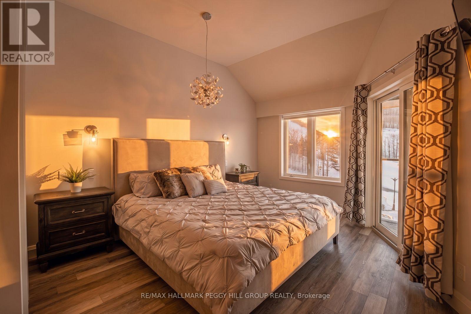 503 - 80 Horseshoe Boulevard, Oro-Medonte, Ontario  L4M 4Y8 - Photo 8 - S13711342