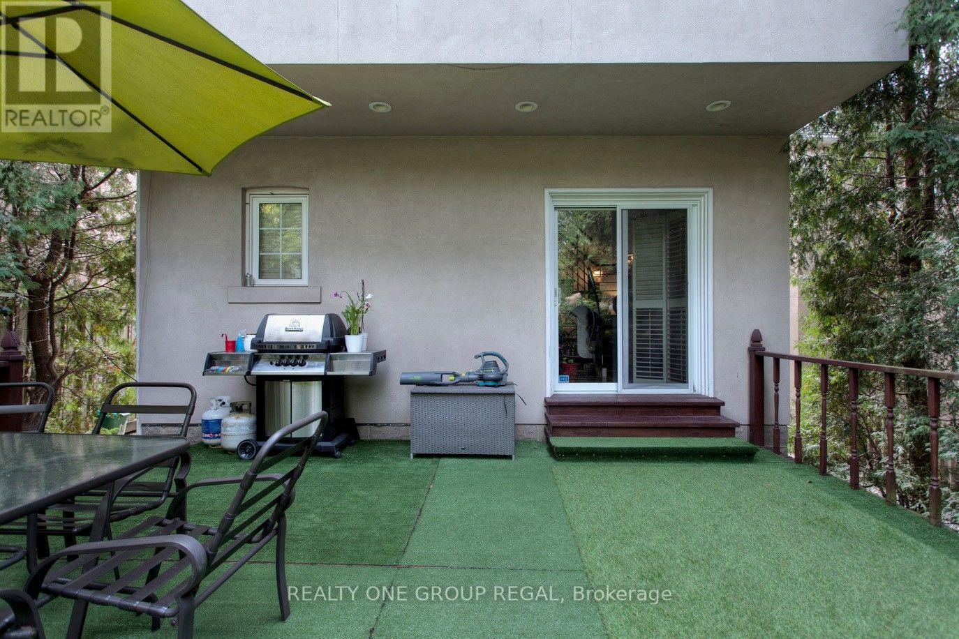 136 Hollywood Avenue N, Toronto, Ontario  M2N 3K3 - Photo 24 - C13704846