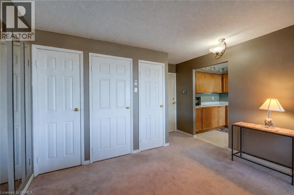 9 Bonheur Court Unit# 601, Brantford, Ontario  N3P 1Z5 - Photo 5 - 40806379