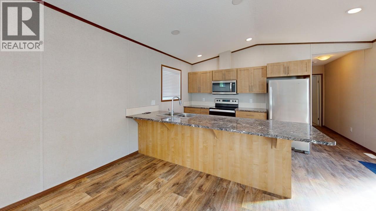 891 Monte Vista Drive Unit# 8, Rossland, British Columbia  V0G 1Y0 - Photo 4 - 10380864