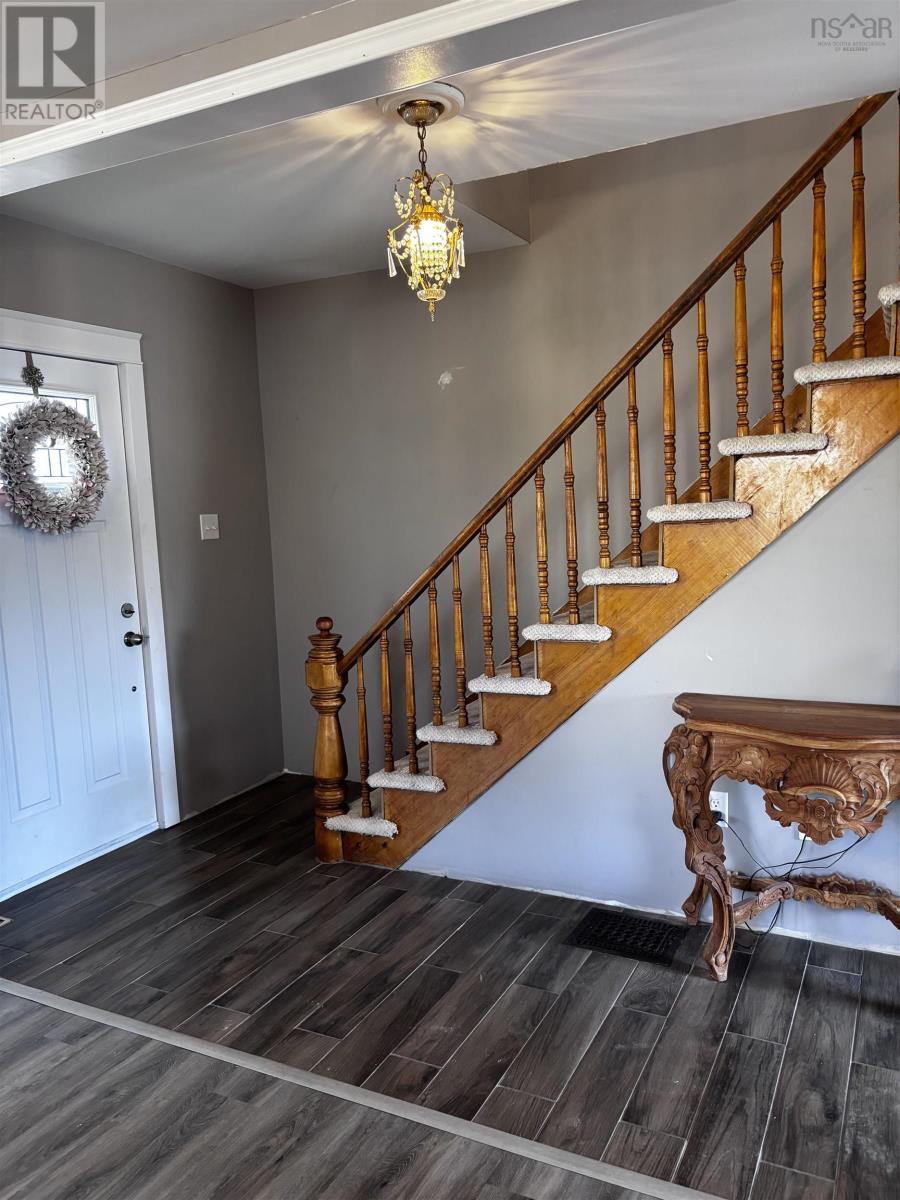 55 Maple Avenue, Bass River, Nova Scotia  B0M 1B0 - Photo 5 - 202621492