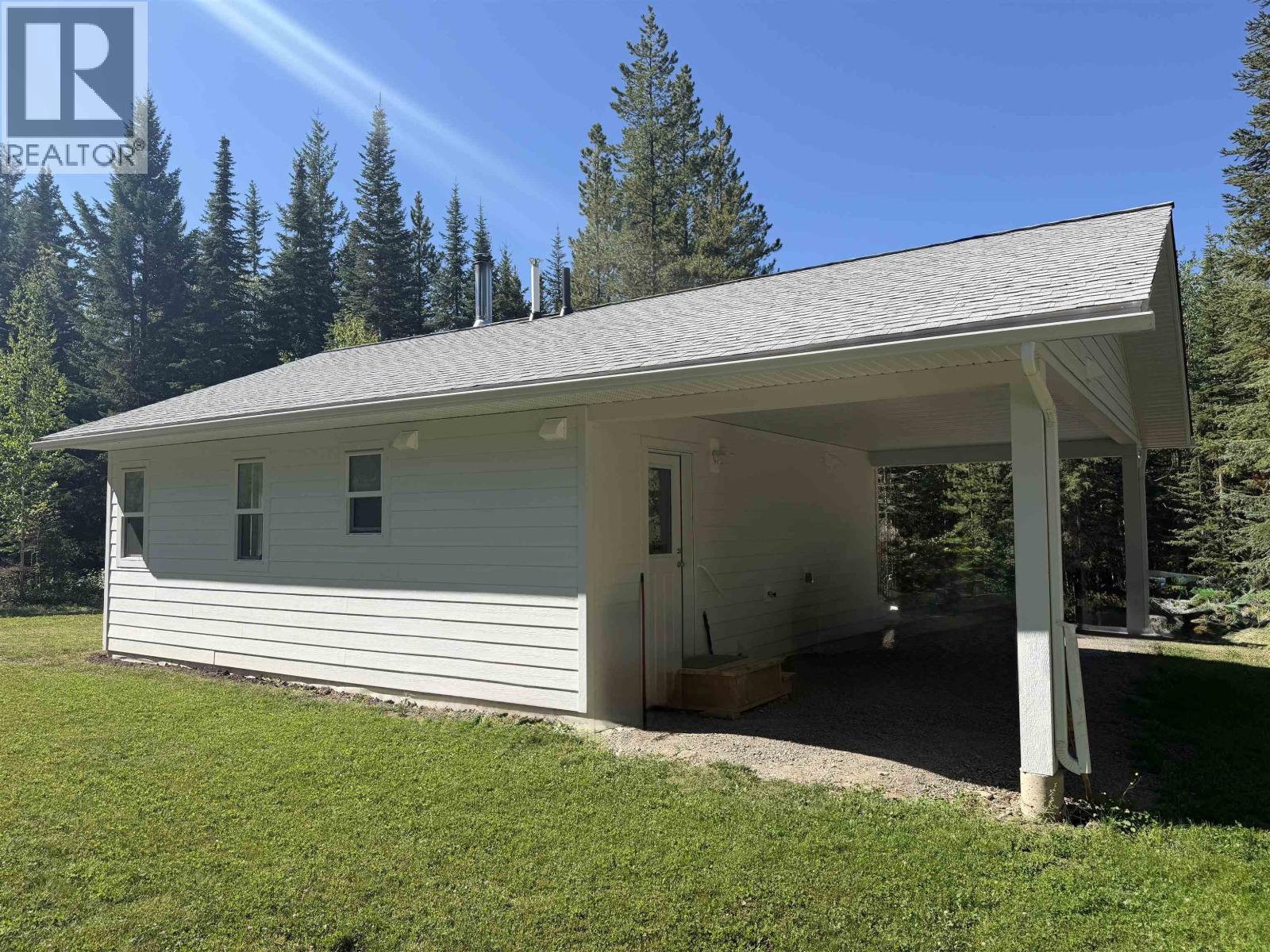 22732 Pitka Road, Fort Fraser, British Columbia  V0J 1N0 - Photo 8 - R3158539