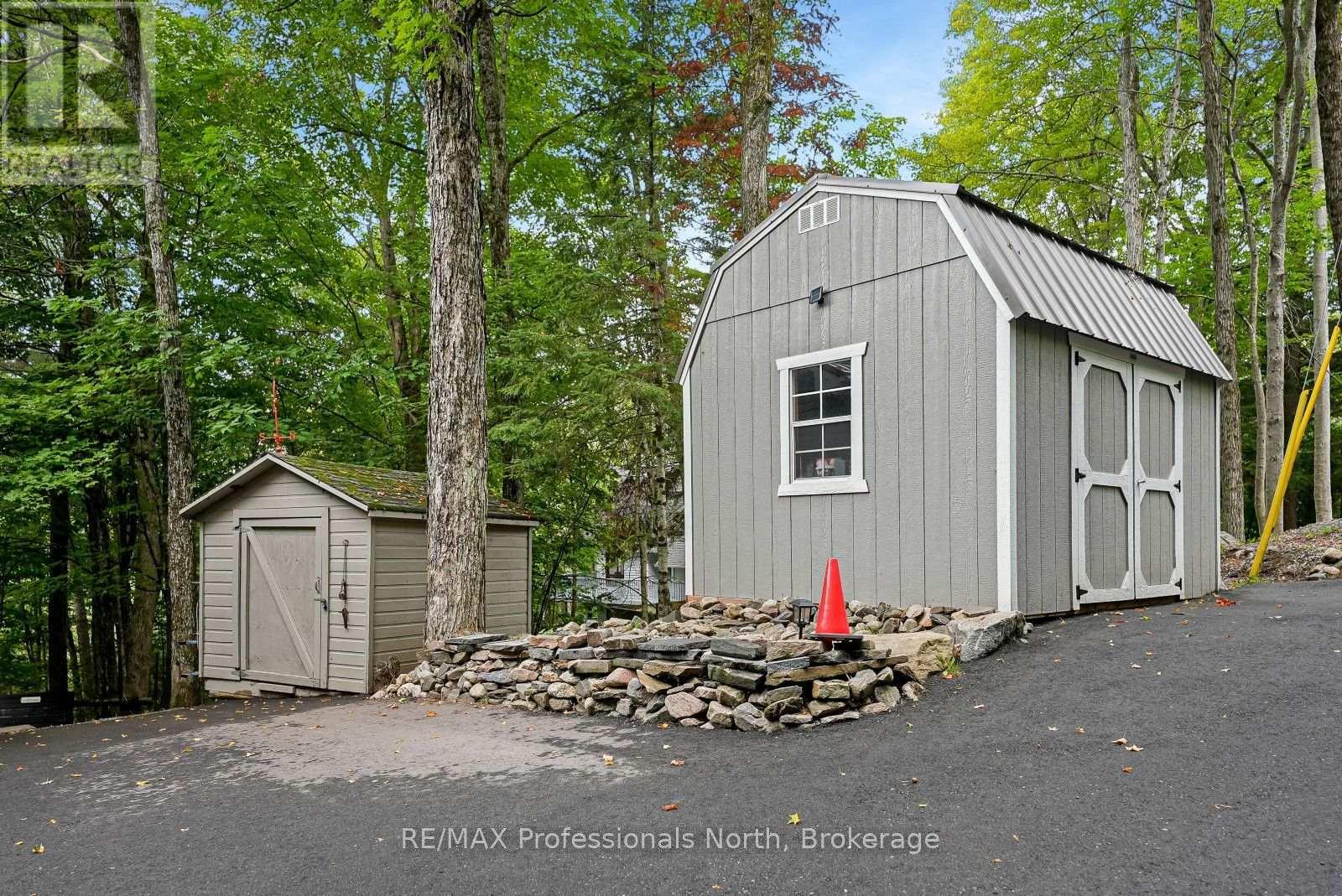 202 Sunnyside Street, Dysart Et Al (Dysart), Ontario  K0M 1S0 - Photo 37 - X13711402