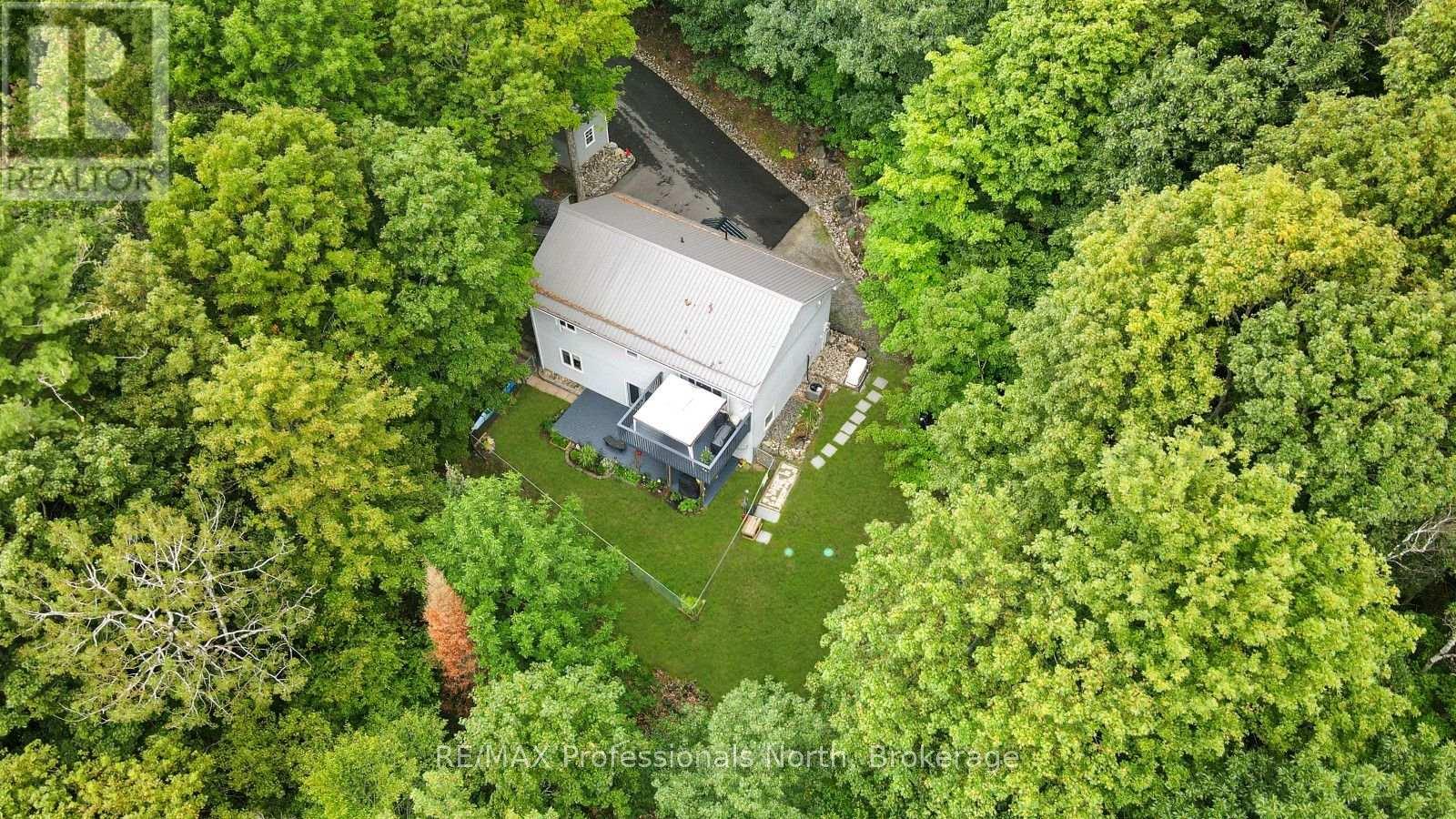 202 Sunnyside Street, Dysart Et Al (Dysart), Ontario  K0M 1S0 - Photo 38 - X13711402