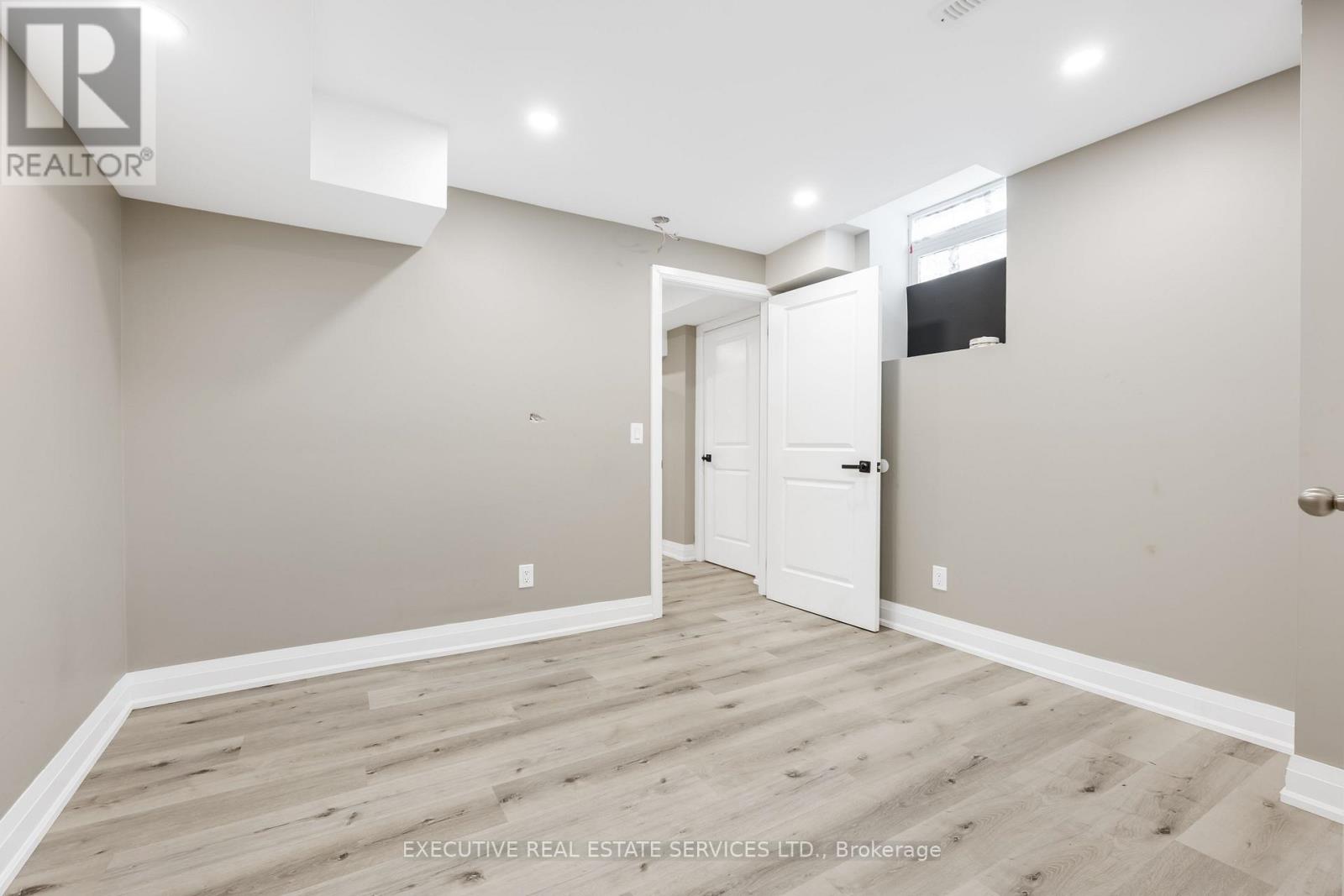 61 Truro (Basement) Circle N, Brampton, Ontario  L7A 4E6 - Photo 18 - W13711346