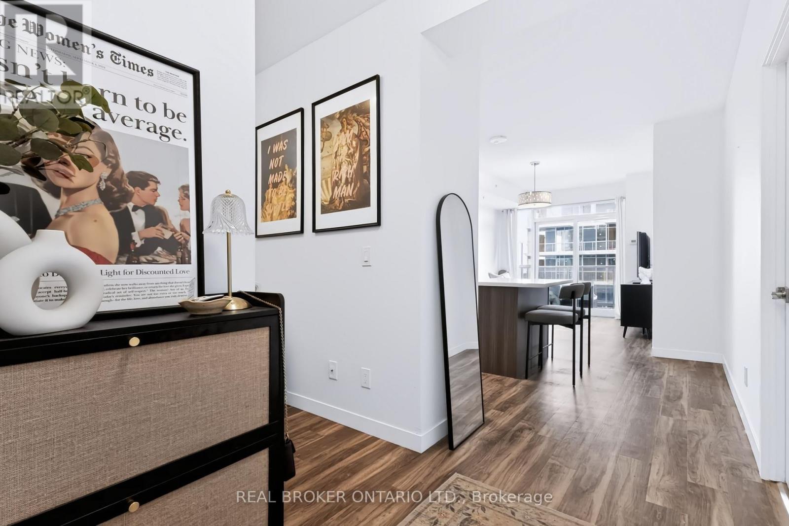 1805 - 2081 Fairview Street, Burlington, Ontario L7R 0E4 - Photo 4 - W13711372