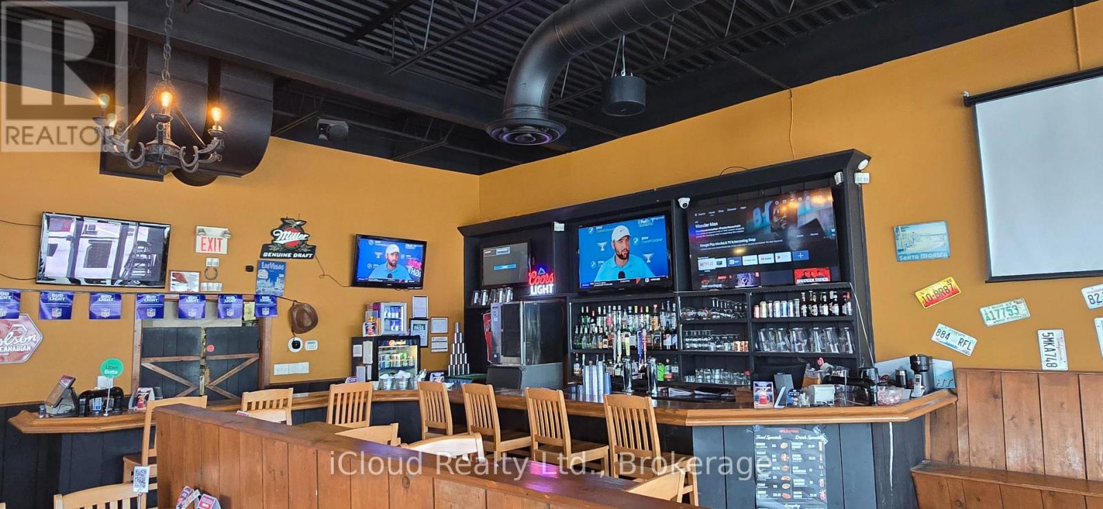 1 And 2 - 1557 The Queensway, Toronto, Ontario  M8Z 1T8 - Photo 3 - W13711386