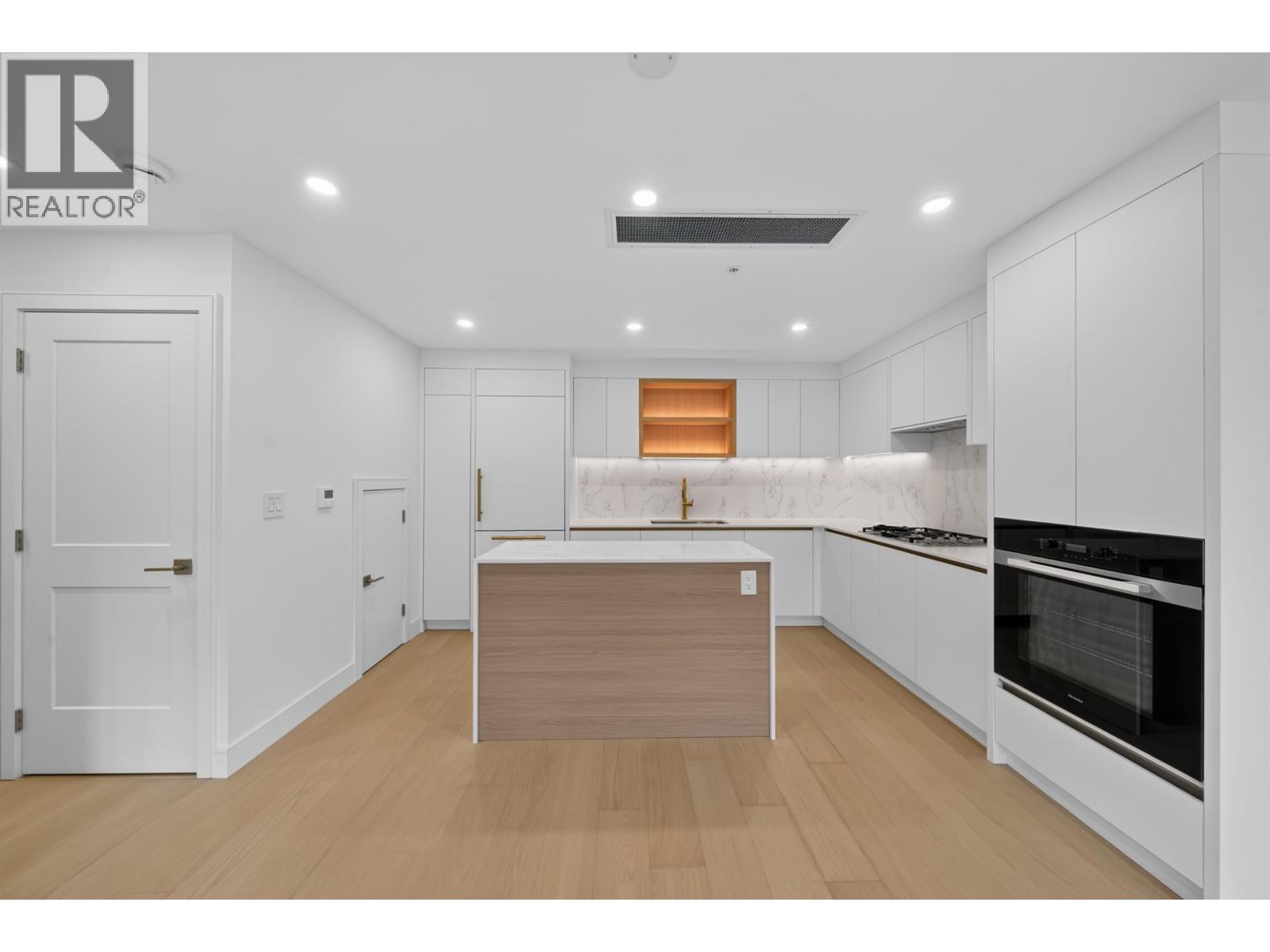208 918 W 32nd Avenue, Vancouver, British Columbia  V5Z 0L3 - Photo 4 - R3158288