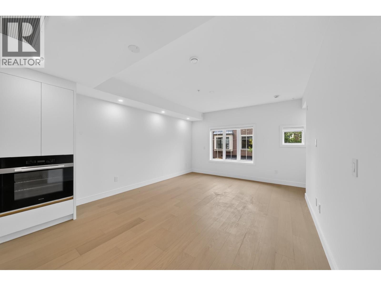 208 918 W 32nd Avenue, Vancouver, British Columbia  V5Z 0L3 - Photo 7 - R3158288