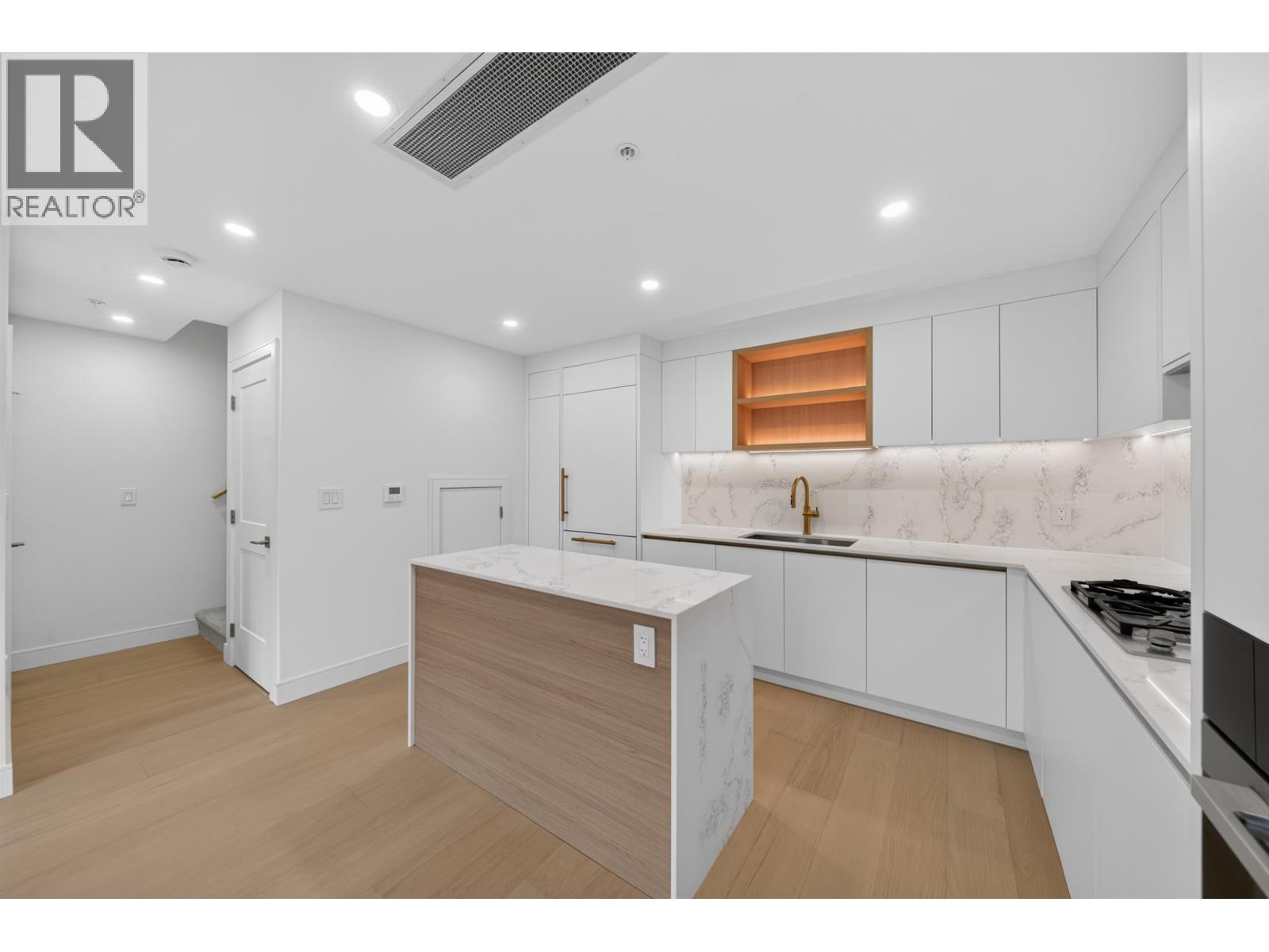 208 918 W 32nd Avenue, Vancouver, British Columbia  V5Z 0L3 - Photo 5 - R3158288
