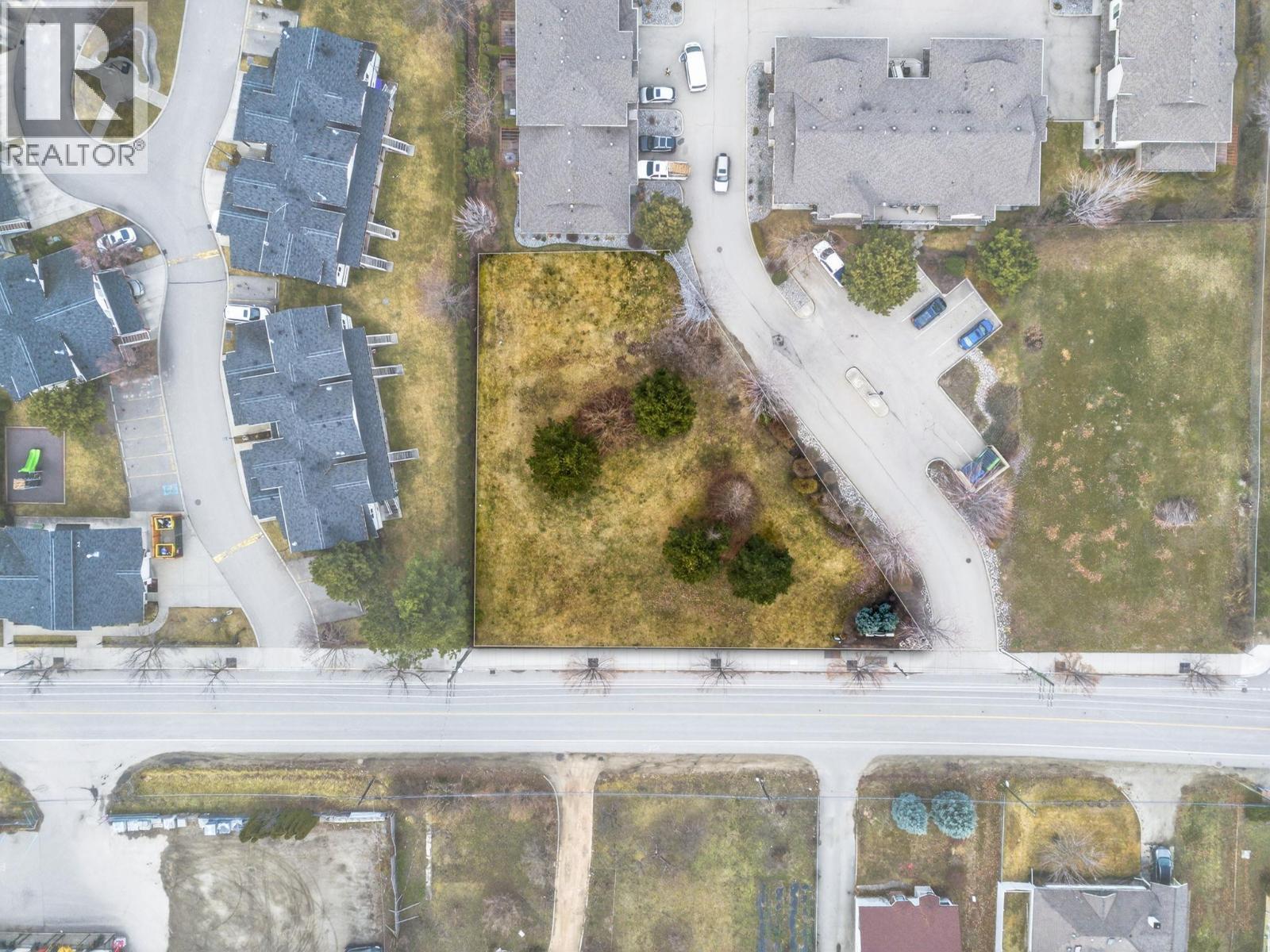 3318 Woodsdale Road, Lake Country, British Columbia  V4V 1X6 - Photo 5 - 10398678