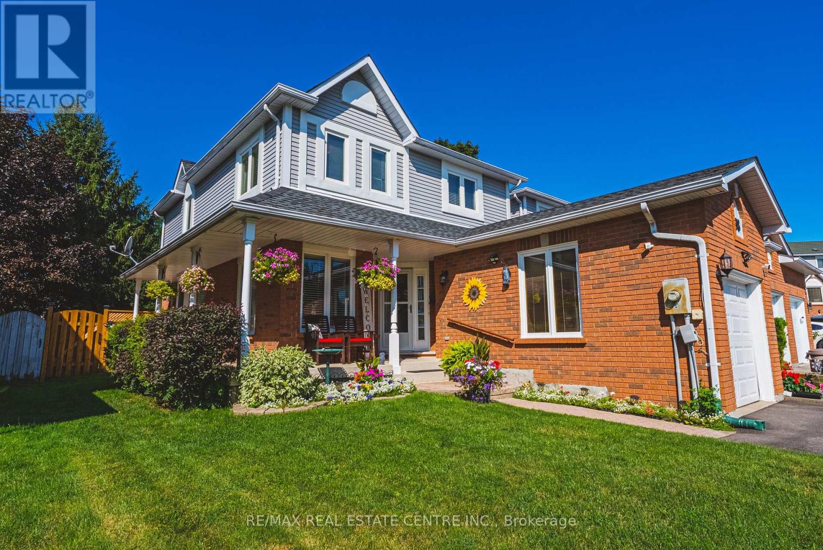38 FAIRGREEN CLOSE, Cambridge, Ontario